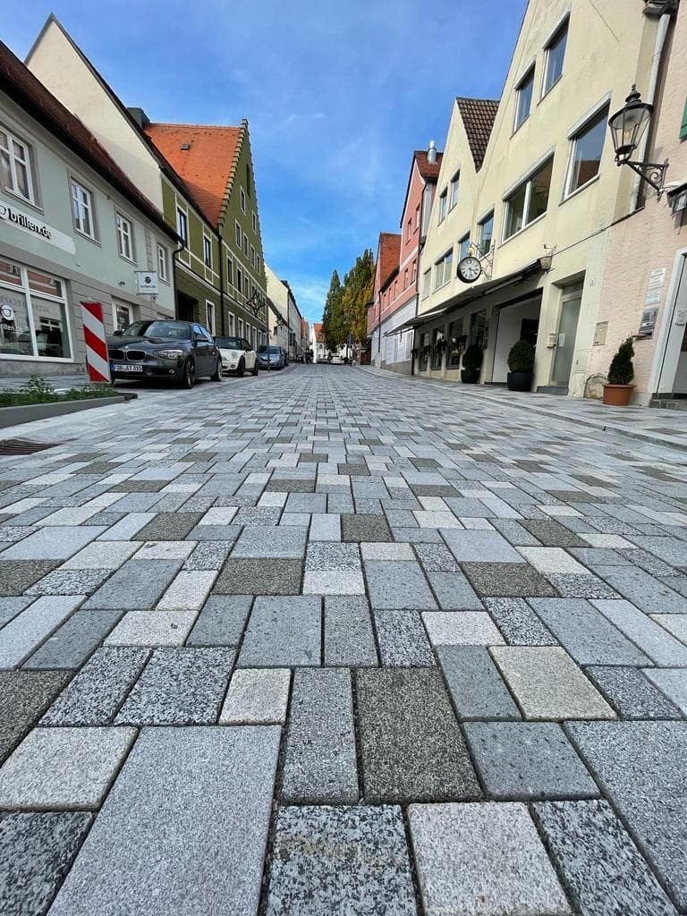 Foto 5 HUMANIZACIÓN DE CALLE Y ACERAS EN BABIERA (ALEMANIA)